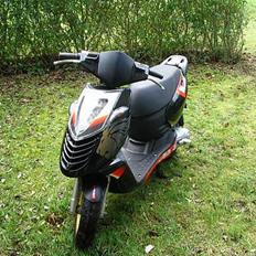 Aprilia Sonic ts LC solgt