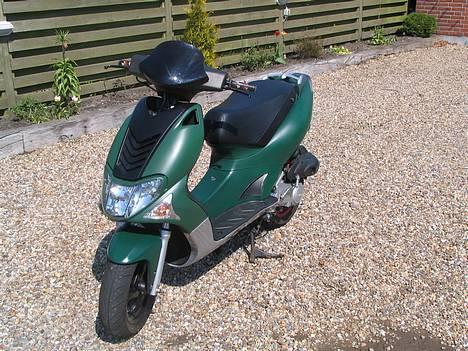 Kymco Super 9 - Solgt - Næsten færdig, mangler at få bagfælgen malet, plus sætte nogel småting på billede 1