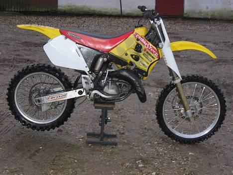 Suzuki rm 125 solgt billede 2