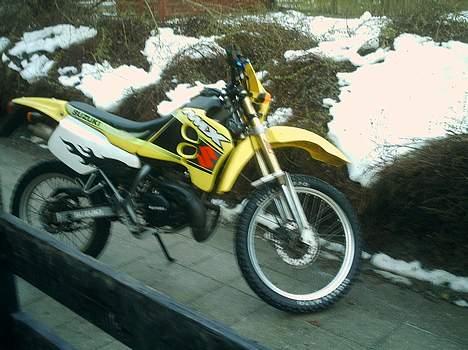Suzuki RMX  (byttet til nrg) billede 6