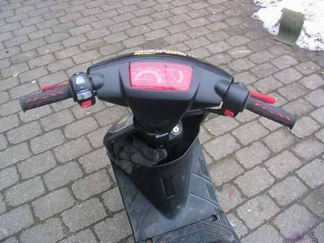 Yamaha Jog FS(SOLGT) billede 3