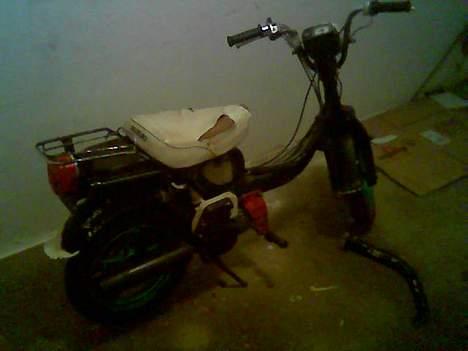 Suzuki Fz'er [SOLGT - FOR 1,3KG] - PROJEKT..! billede 1