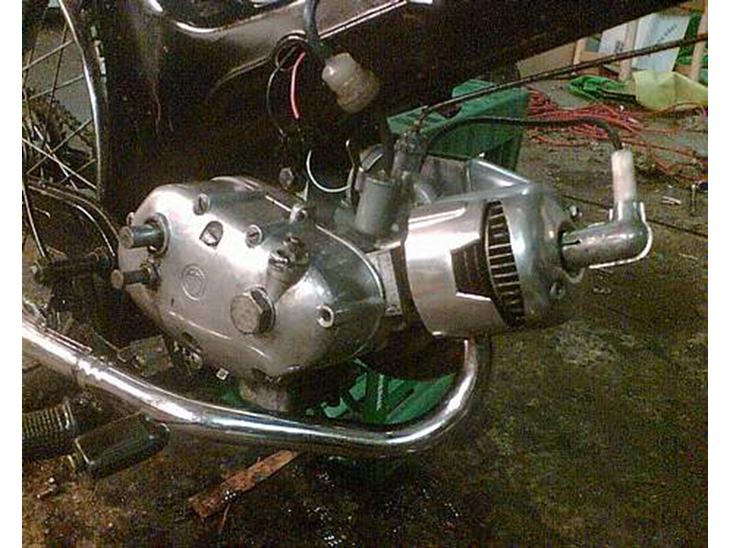 {{currentPhoto.altText}} billede {{currentPhoto.number}}