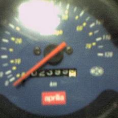 Aprilia sonic 3 solgt