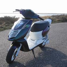 Aprilia Sonic GP (SOLGT) 