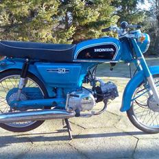 Honda cd50