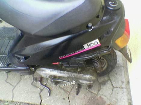 Yamaha AS JOG 30 SOLGT - gammel skjolde billede 4