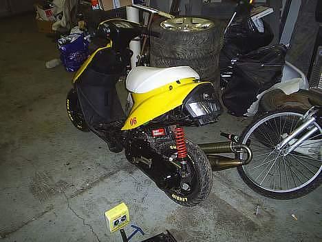 Yamaha Jog FS *KillaBee* billede 4