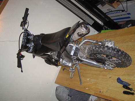 Honda crosser med dax motor :D? billede 3