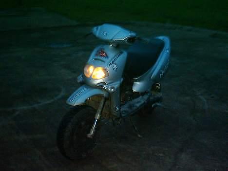 Aprilia rally <byttet> billede 4