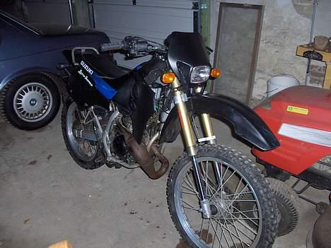 Suzuki RMX *SOLGT* billede 5
