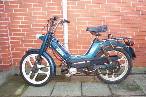 Yamaha 4gear Dx--> projekt - min foxi... den er bare rød nu.. billider kommer billede 15