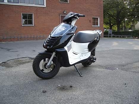 Aprilia - Sonic $ SOLGT billede 3