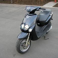 Yamaha Neos