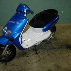 Yamaha Neos (SÆLGES)