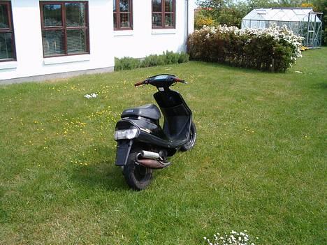 Yamaha Jog Artistic Spec - Solgt billede 3