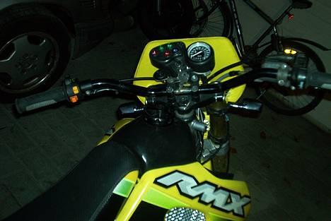 Suzuki RMX (solgt) billede 4