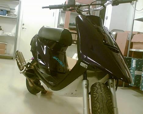 Yamaha jog MHR ac (solgt) - jaa som den står nu virkelig flot sys jeg.. billede 1