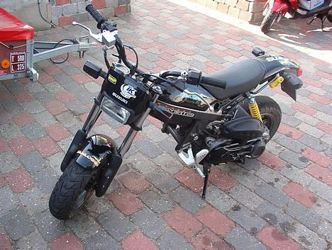 Suzuki Street magic (SOLGT) billede 3