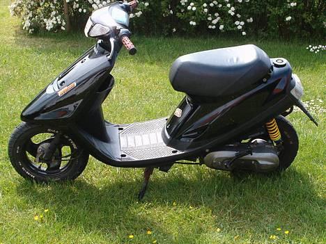 Yamaha Jog Artistic Spec - Solgt billede 5