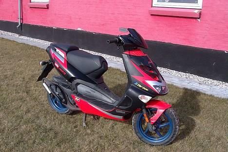 Aprilia Sr 50 Ditech [SOLGT] billede 1