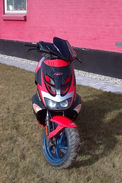 Aprilia Sr 50 Ditech [SOLGT] billede 2