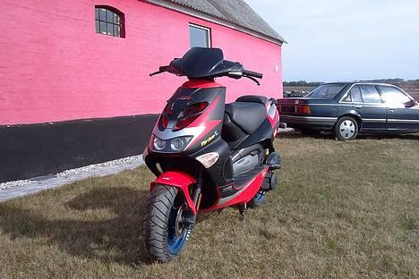 Aprilia Sr 50 Ditech [SOLGT] billede 3