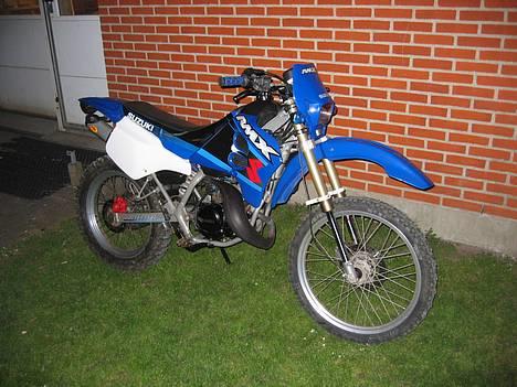 Suzuki RMX Under kontruktion! billede 5