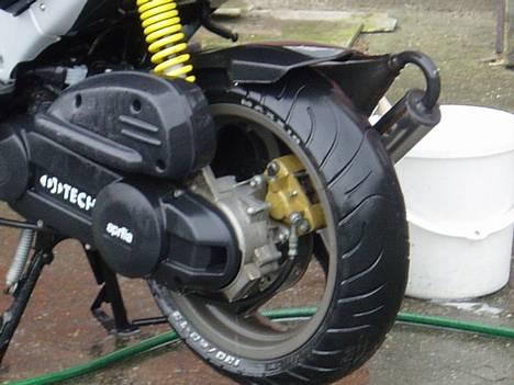 Aprilia Sr 50 Ditech "SOLGT" - Sådan ser den ud nu.... billede 2