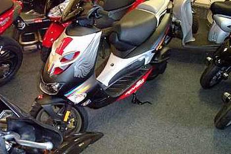 Aprilia Sr 50 Ditech "SOLGT" - Sådan så den ud da jeg købte den..... billede 3