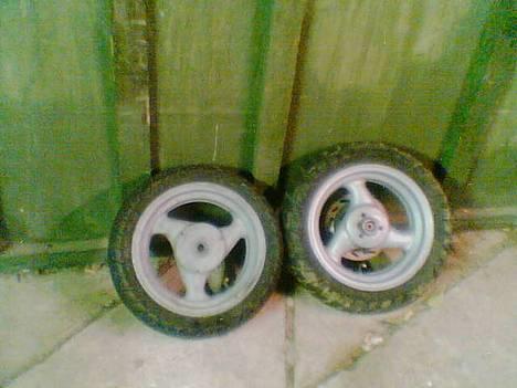 PGO Hot 50 - solgt - Mine 12" PMX fælge, skal lige sanblæses inden de lakeres billede 4