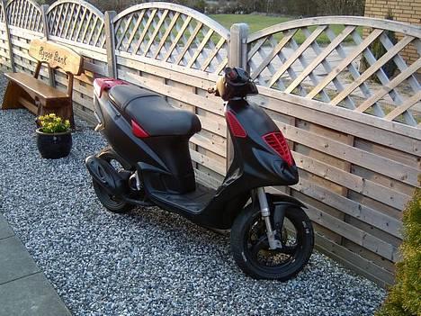 Piaggio NRG - NRG´en i nye farver, og lovlig udst.. Hehe... Flere billeder af de nye farver kommer... billede 6