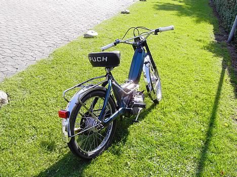 {{currentPhoto.altText}} billede {{currentPhoto.number}}