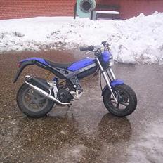 Suzuki street magic er solget