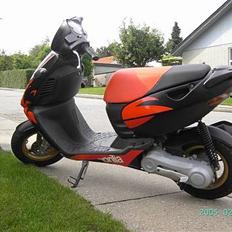 Aprilia Sonic S,E solgt