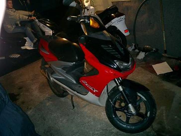 Aprilia - Sonic $ SOLGT - man kan lige se sonicen i baggrunden  billede 14