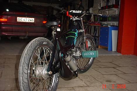 Puch maxi (racing) byttet væk - som det står nu billede 1