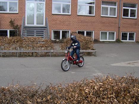 Vespa Bravo (solgt) - I fuld fart..  billede 6