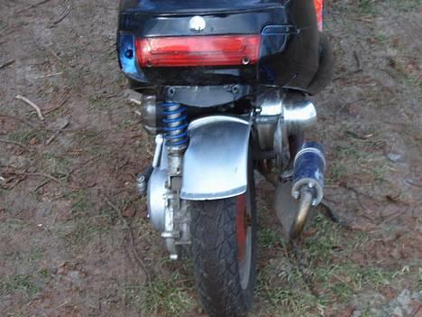 Piaggio zip **|solgt|** billede 1
