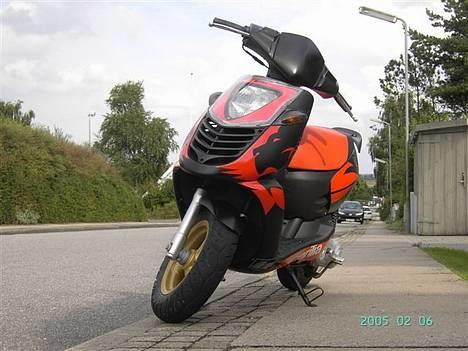 Aprilia Sonic S,E solgt - Sædet og hækken. dejlige ting. billede 11