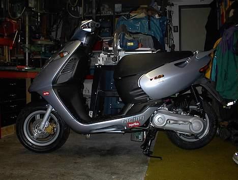 Suzuki .   scooter jeg har haft. - solg for 8000kr billede 6