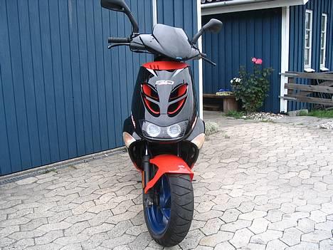 Aprilia SR50 Ditech - Ny vasket og klar til den nye ejer! billede 2