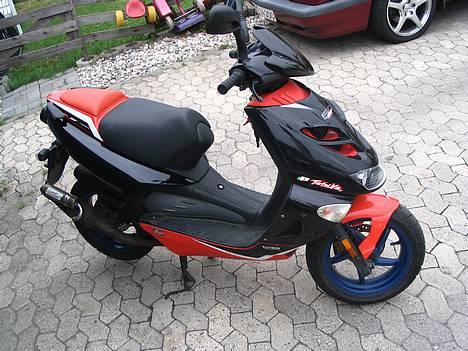 Aprilia SR50 Ditech - Ny vasket og klar til den nye ejer! billede 4