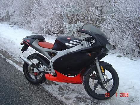 Aprilia RS50 45 scooter SOLGT billede 2