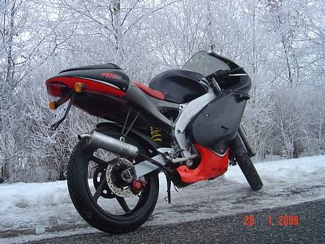 Aprilia RS50 45 scooter SOLGT billede 4