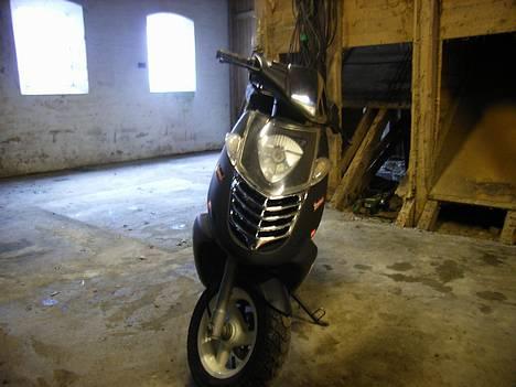 Aprilia sonic !!!!! DØD !!!!! - front billede 3