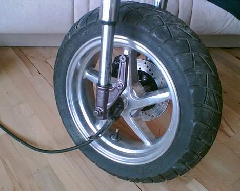 Suzuki Street Magic (Før) - ny forfælg.. tror de skal forkromes og ikk bare poleres.. billede 8