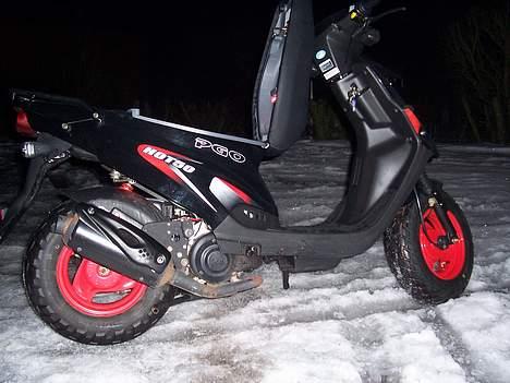 PGO Hot 50 billede 8