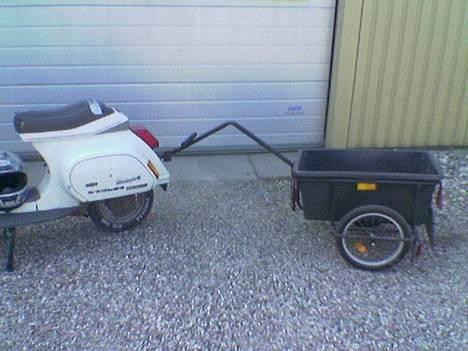 Piaggio Vespa PK50 XL <<SOLGT>> - jaja.... trækstangen måtte lige bøjes lidt inden det passede billede 11