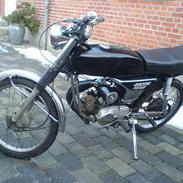 Yamaha  fs-1 4g solgt for 4000kr